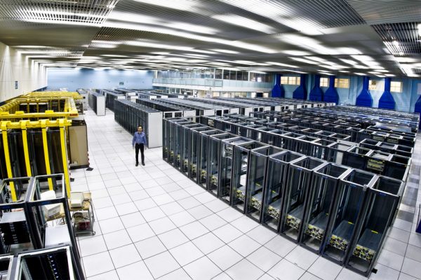 OpenStack in production: CERN’s cloud in Kilo